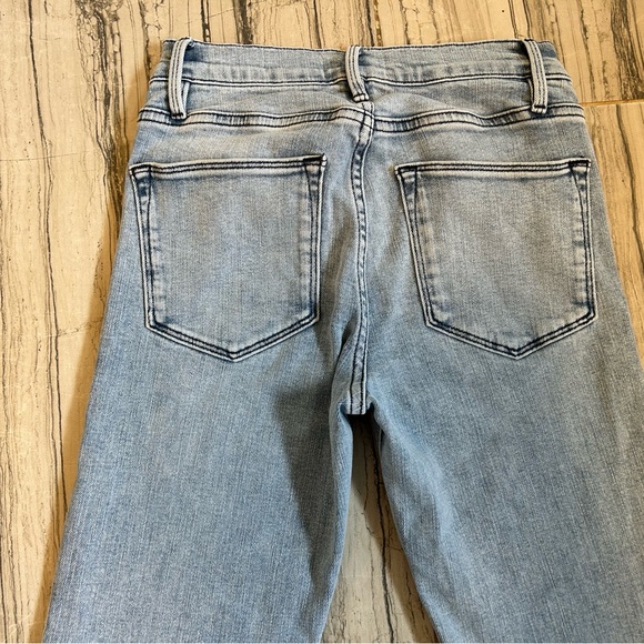 Frame Le High Flare High Rise Stretch Flare Jeans - Picture 5 of 16